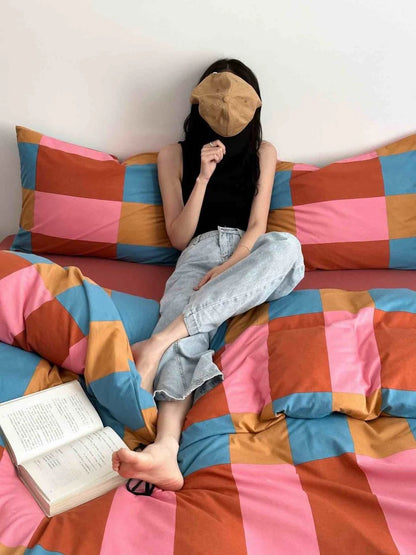 Rainbow Checker Queen Duvet Cover Set with Pillowcases & Fitted Sheet