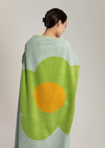 Cute Whimsical Sunflower Bath Towel - Ultra Soft & Absorbent Staple Cotton