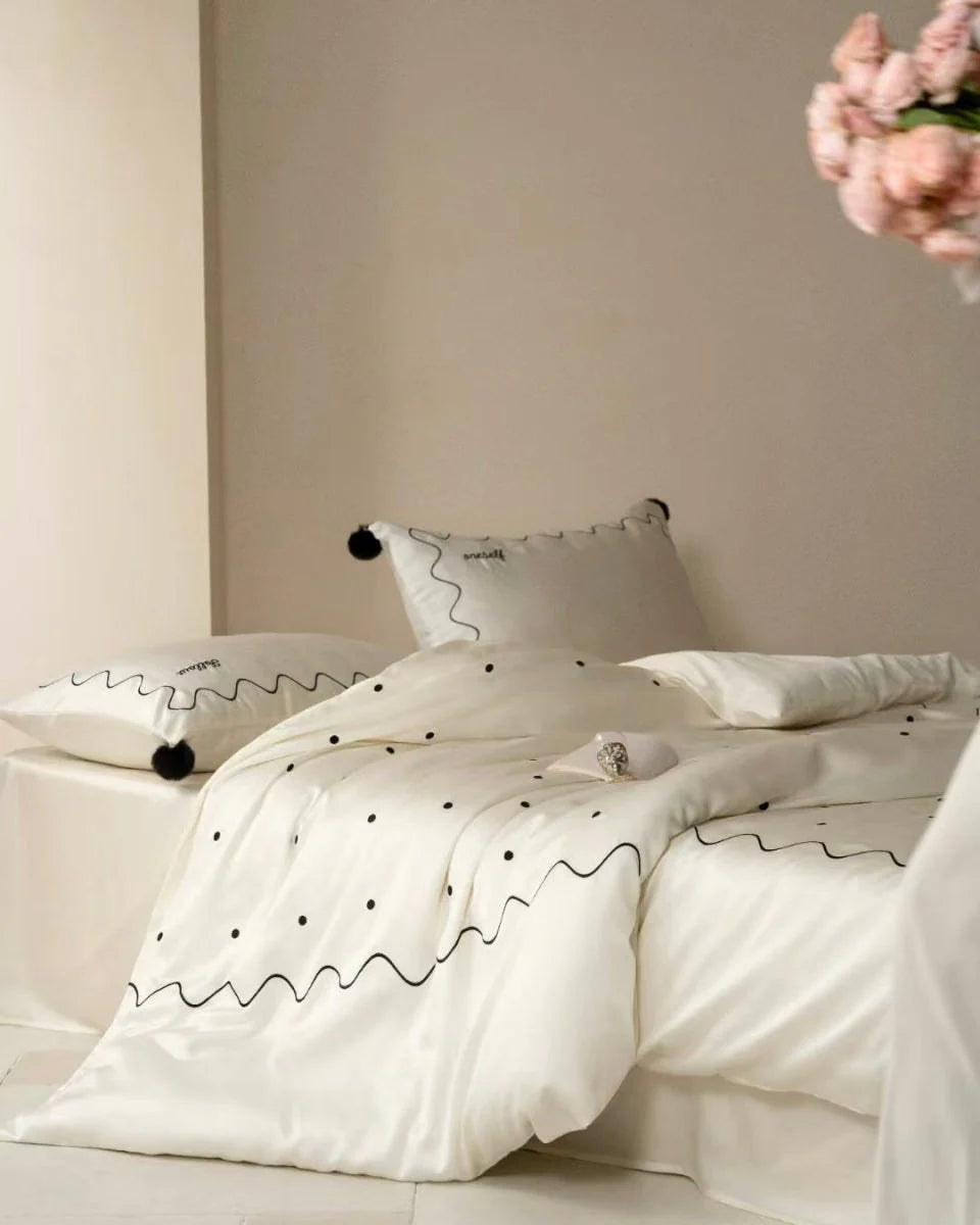 Elegant Retro Silky Smooth Cooling Tencel Lyocell Queen Size Duvet Cover Set