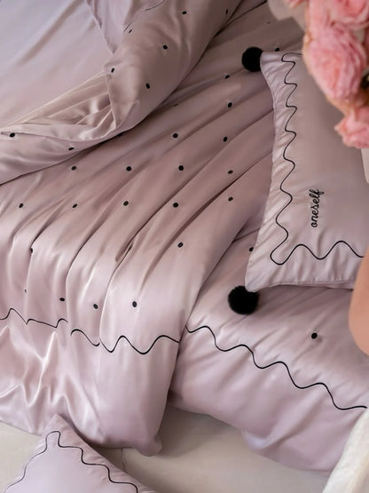 Elegant Polka Dot Silky Smooth Tencel Lyocell Queen Size Duvet Cover Set