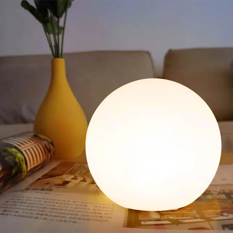 Ball Table Lamp