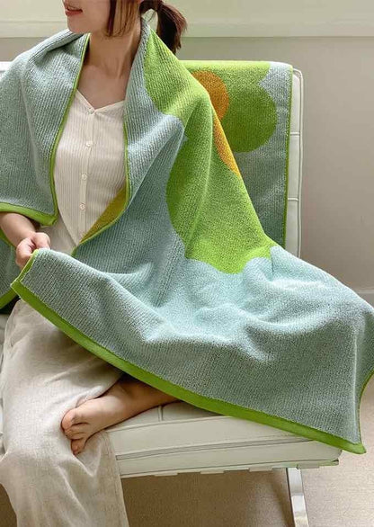 Cute Whimsical Sunflower Bath Towel - Ultra Soft & Absorbent Staple Cotton